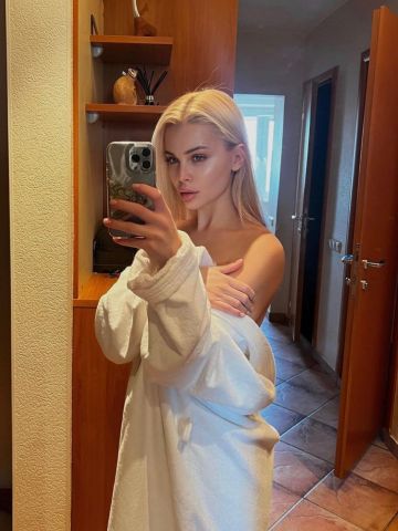 Проститутка Лорета, 30 лет, г. Новая Мака